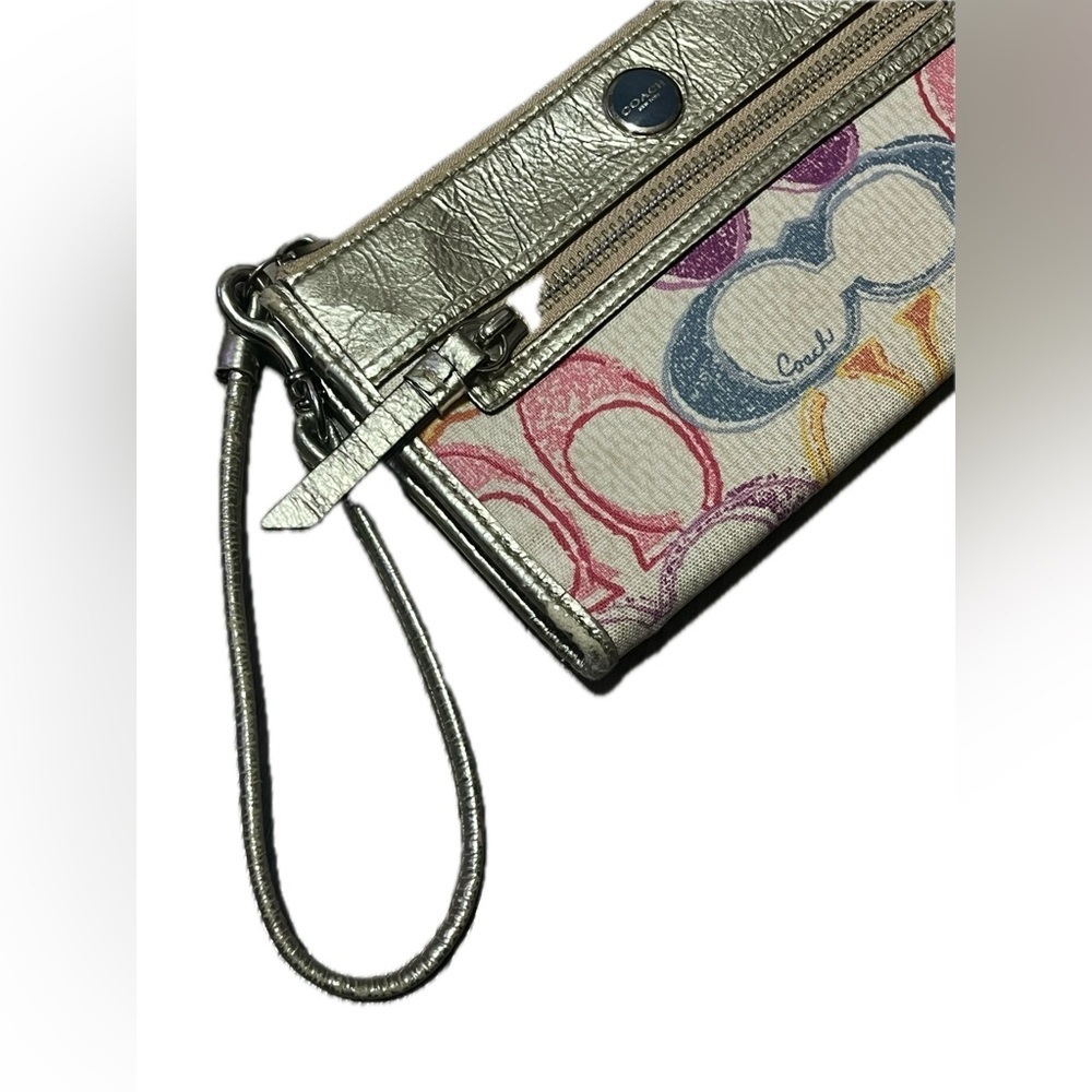 Coach Poppy Dream Graffiti Fabric Metallic Gold Leather Wristlet Wallet - RARE! - Picture 6 of 11